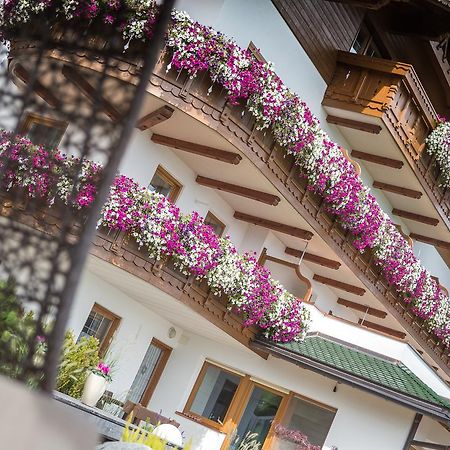 Hotel Schoenblick Maranza Eksteriør bilde